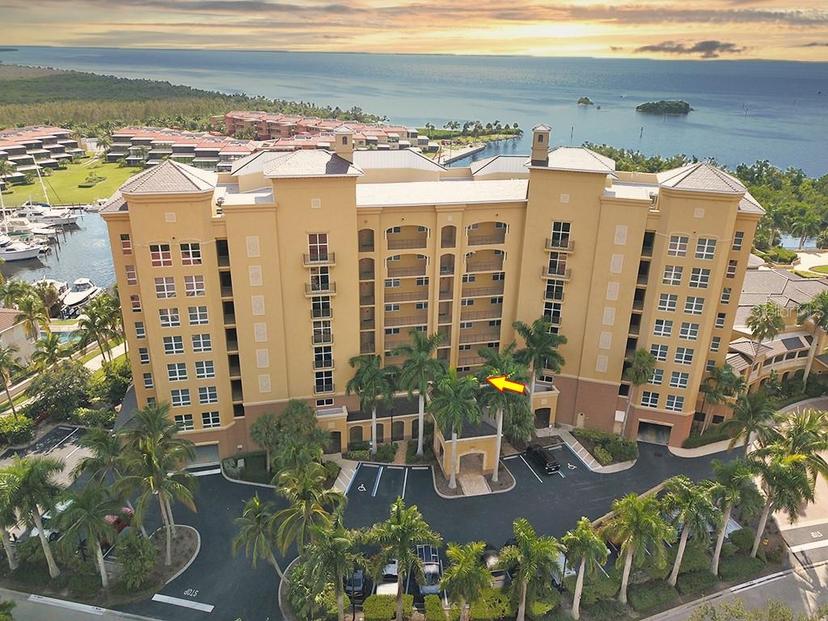Picture of 3313 Sunset Key Circle Unit 105, Punta Gorda FL 33955