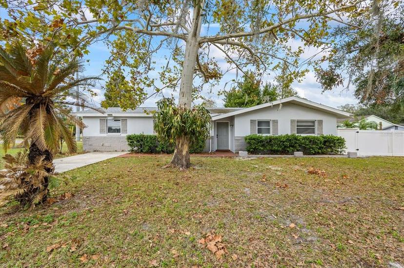 Picture of 1507 Pine Lake Drive, Tampa FL 33612