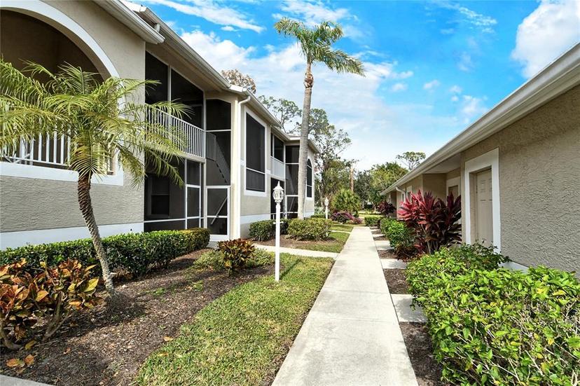 Picture of 5250 Hyland Hills Avenue Unit 1525, Sarasota FL 34241
