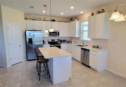 Picture of 648 Daring Drive, Davenport, FL 33837