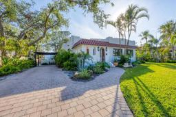 Picture of 1864 Clematis Street, Sarasota, FL 34239