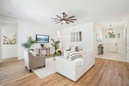 Picture of 475 W Main Street, Lake Helen, FL 32744