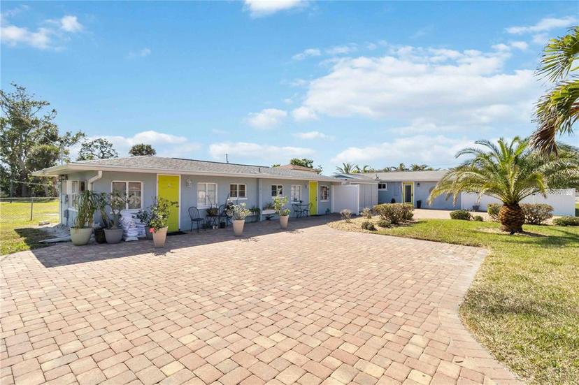 Picture of 351 S Mccall Road, Englewood FL 34223