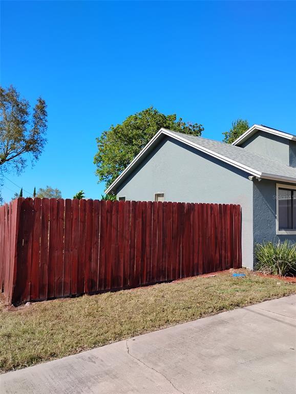 Picture of 1886 Elkcam Boulevard, Deltona FL 32725