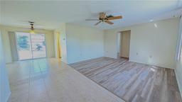 Picture of 237 Venice East Boulevard, Venice, FL 34293