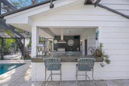 Picture of 3331 Old Oak Drive, Sarasota, FL 34239