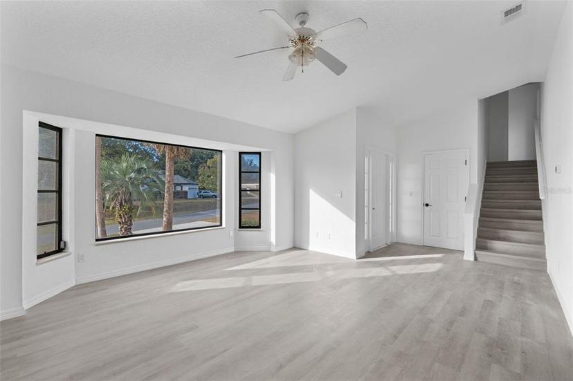 Picture of 10420 Vista Del Sol Circle, Clermont FL 34711