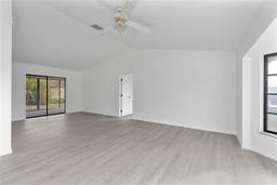 Picture of 10420 Vista Del Sol Circle, Clermont, FL 34711
