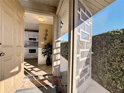 Picture of 500 Park Boulevard S Unit 7, Venice, FL 34285