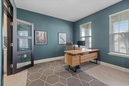 Picture of 5307 Grove Mill Loop, Lakewood Ranch, FL 34211