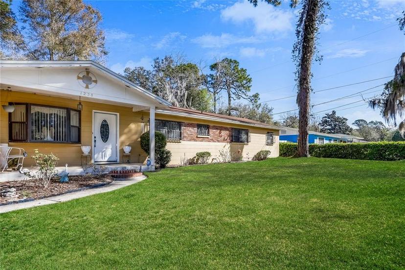 Picture of 1258 SE 13Th Avenue, Gainesville FL 32641