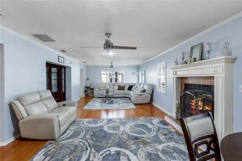 Picture of 1258 SE 13Th Avenue, Gainesville FL 32641