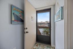 Picture of 854 Bird Bay Way Unit 190, Venice, FL 34285