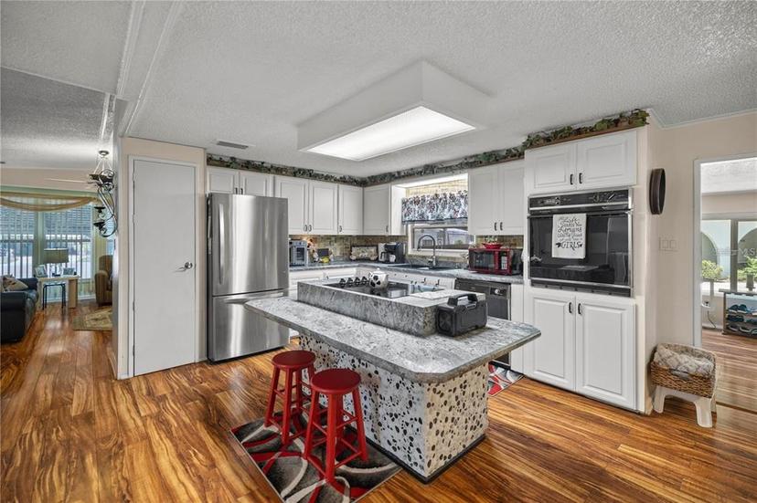 Picture of 705 Devon Drive, The Villages FL 32159