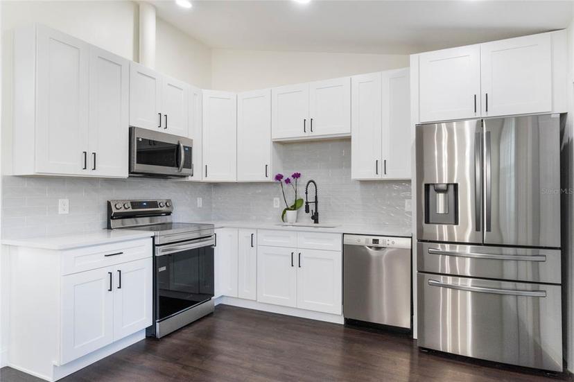 Picture of 827 Albi Court, Kissimmee FL 34759