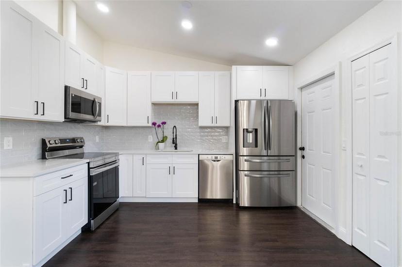 Picture of 827 Albi Court, Kissimmee FL 34759