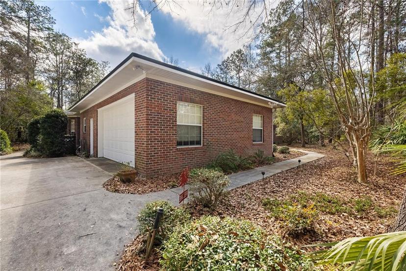 Picture of 9705 NW 63 Lane, Gainesville FL 32653