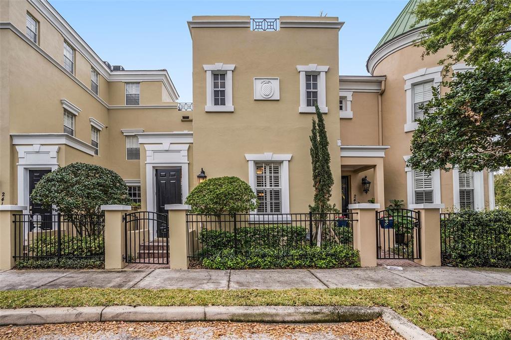 Picture of 2419 Victoria Gardens Lane, Tampa, FL 33609