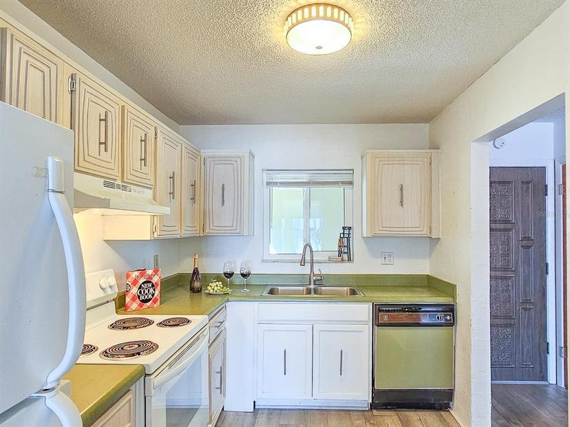 Picture of 3606 S Peninsula Drive Unit 809, Port Orange FL 32127
