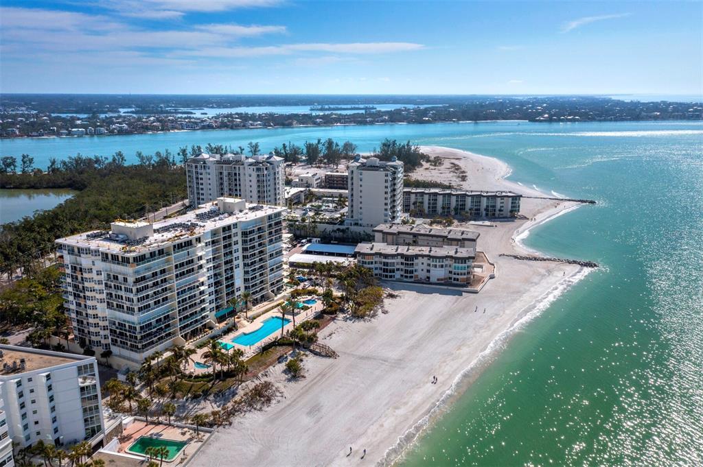 Picture of 1800 Benjamin Franklin Drive Unit B408, Sarasota, FL 34236