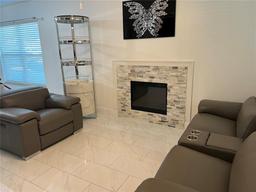 Picture of 4854 S Semoran Boulevard Unit 2203, Orlando, FL 32822