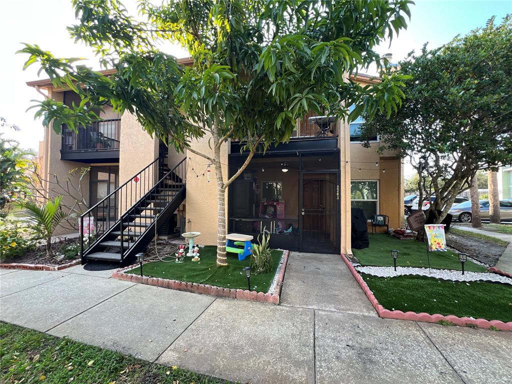 Picture of 4854 S Semoran Boulevard Unit 2203, Orlando, FL 32822