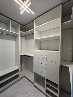 Picture of 4854 S Semoran Boulevard Unit 2203, Orlando, FL 32822