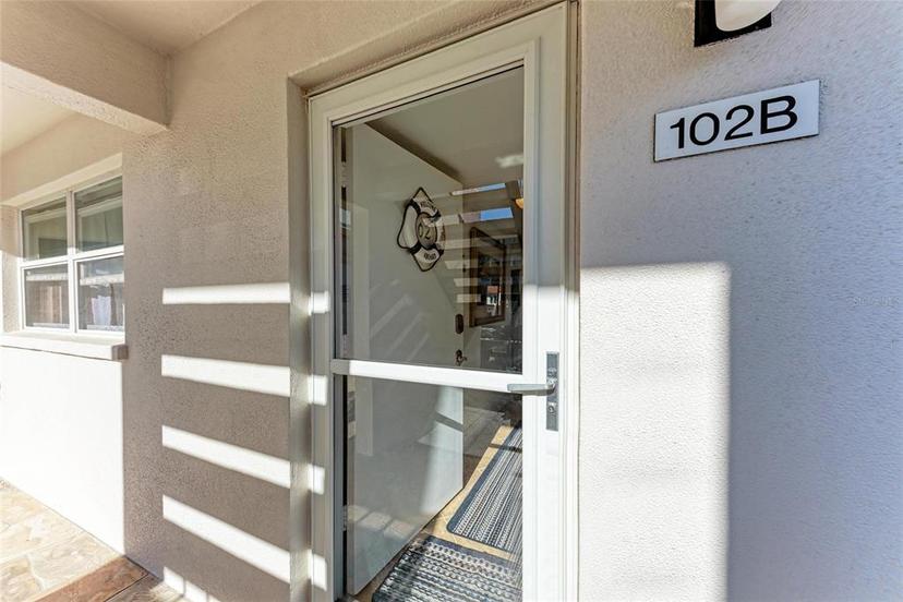 Picture of 110 Vista Hermosa Circle Unit 102B, Sarasota FL 34242
