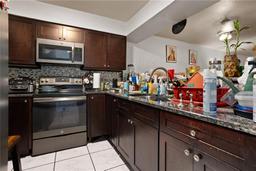 Picture of 245 Scottsdale Square Unit 245, Winter Park, FL 32792