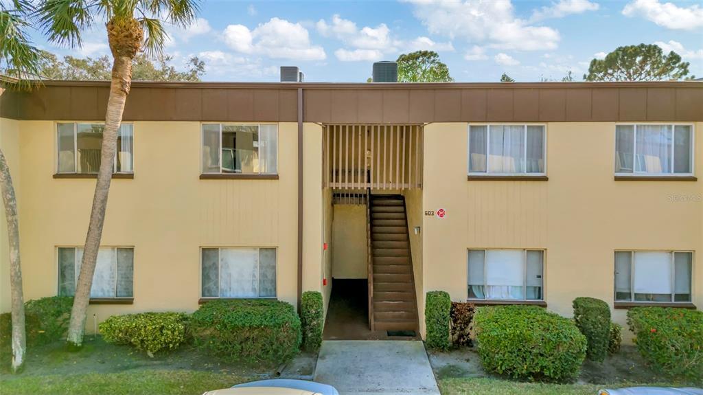 Picture of 603 N Keene Road Unit P12, Clearwater, FL 33755