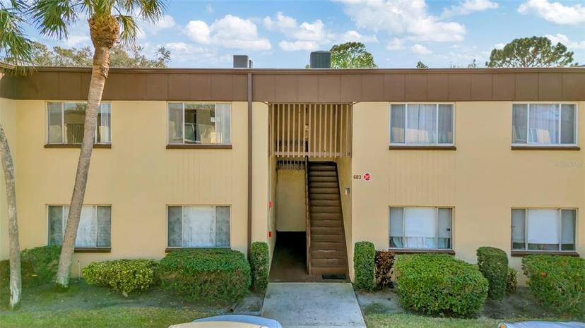 Picture of 603 N Keene Road Unit P12, Clearwater FL 33755