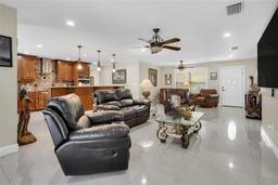 Picture of 3906 Bloomingdale Avenue, Valrico, FL 33596
