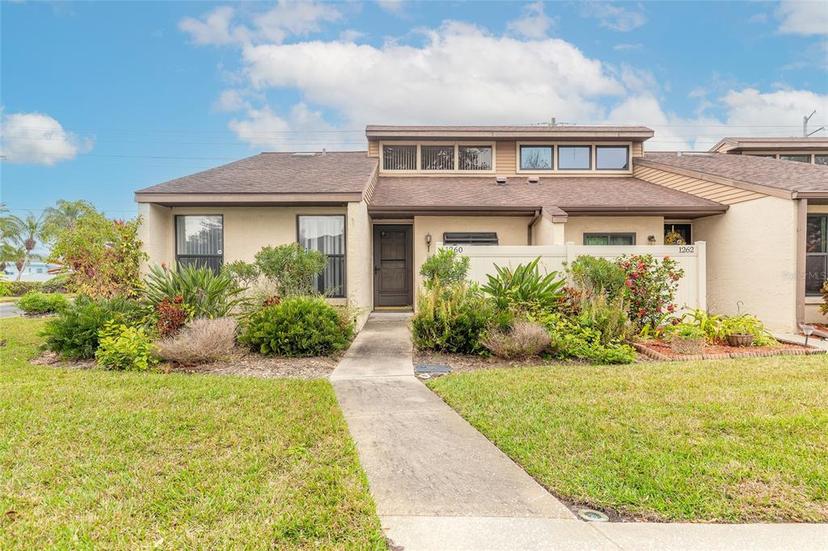 Picture of 1260 Charter Oaks Circle, Daytona Beach FL 32117