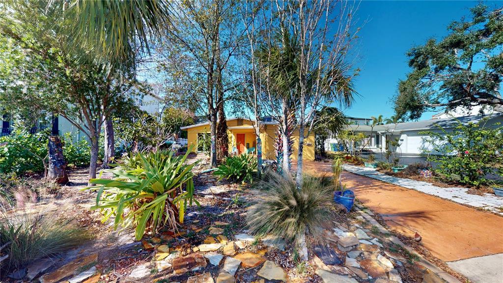 Picture of 830 S Davis Boulevard, Tampa, FL 33606