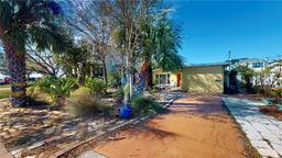 Picture of 830 S Davis Boulevard, Tampa, FL 33606