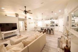 Picture of 23346 NW 184Th Road, High Springs, FL 32643