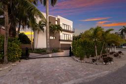 Picture of 201 N Harbor Drive, Holmes Beach, FL 34217