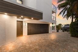 Picture of 201 N Harbor Drive, Holmes Beach, FL 34217