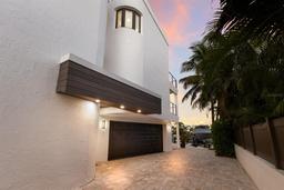 Picture of 201 N Harbor Drive, Holmes Beach, FL 34217