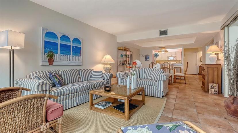 Picture of 5055 Gulf Of Mexico Drive Unit 411, Longboat Key FL 34228