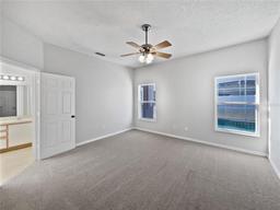 Picture of 812 Lockbreeze Drive, Davenport, FL 33897