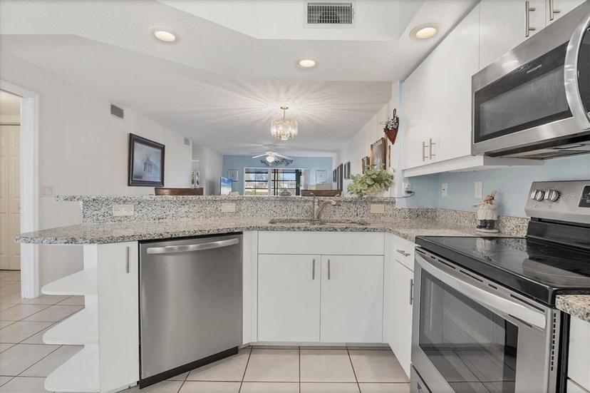 Picture of 5725 Greenwood Avenue Unit 8101, North Port FL 34287