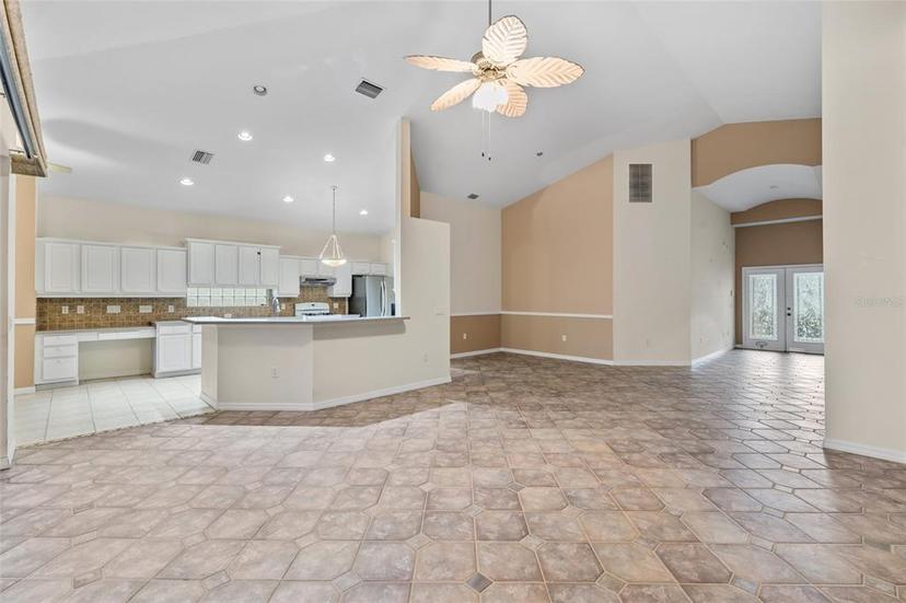Picture of 6211 Skyward Court, Bradenton FL 34203