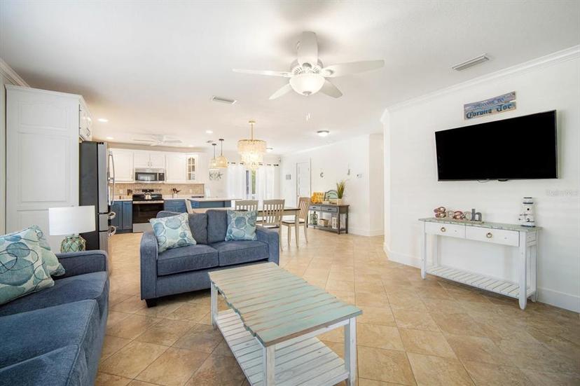 Picture of 215 75Th Street, Holmes Beach FL 34217