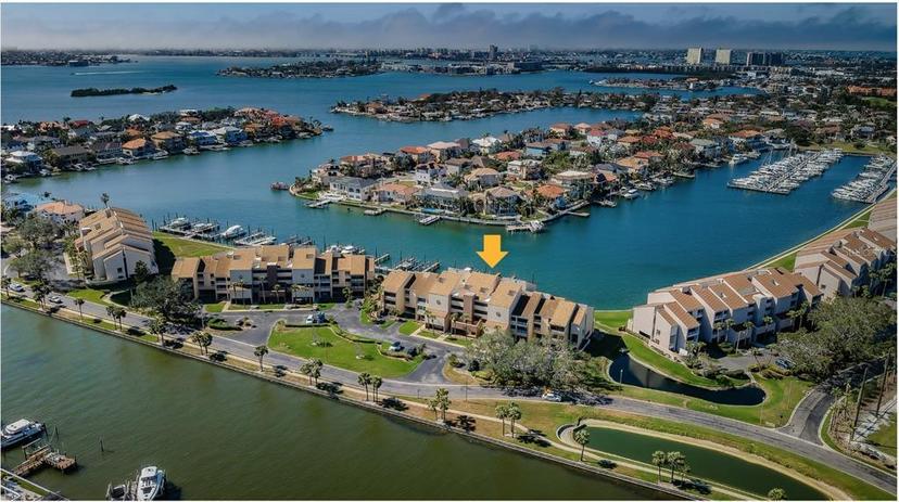 Picture of 2775 Kipps Colony Drive S Unit 105, Gulfport FL 33707
