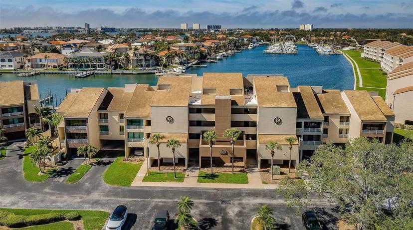 Picture of 2775 Kipps Colony Drive S Unit 105, Gulfport FL 33707