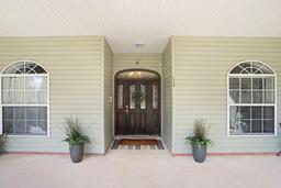 Picture of 1702 W Knights Griffin Road, Plant City, FL 33565