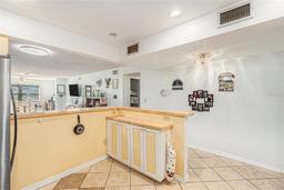 Picture of 801 83Rd Avenue N Unit 215, St Petersburg, FL 33702