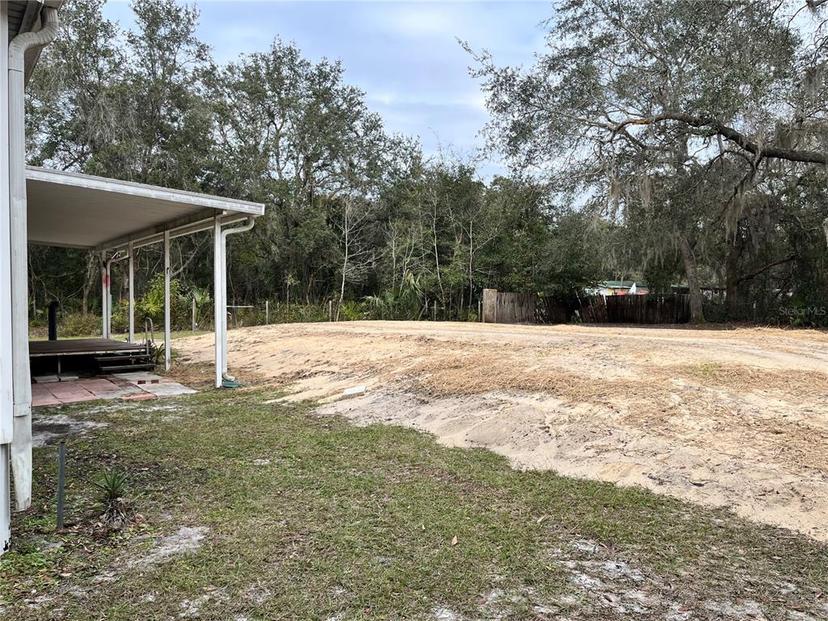 Picture of 102 Julia Place, Satsuma FL 32189