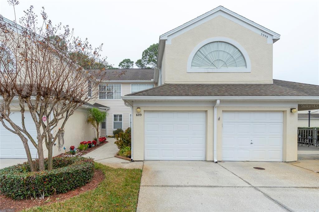 Picture of 5999 Lake Pointe Unit 609, Orlando, FL 32822